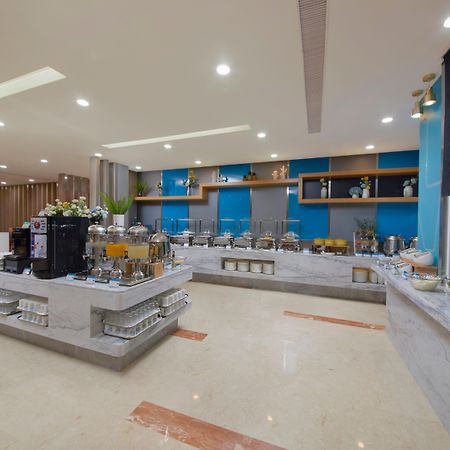 Holiday Inn Express Zhengzhou Zhengdong By Ihg Buitenkant foto