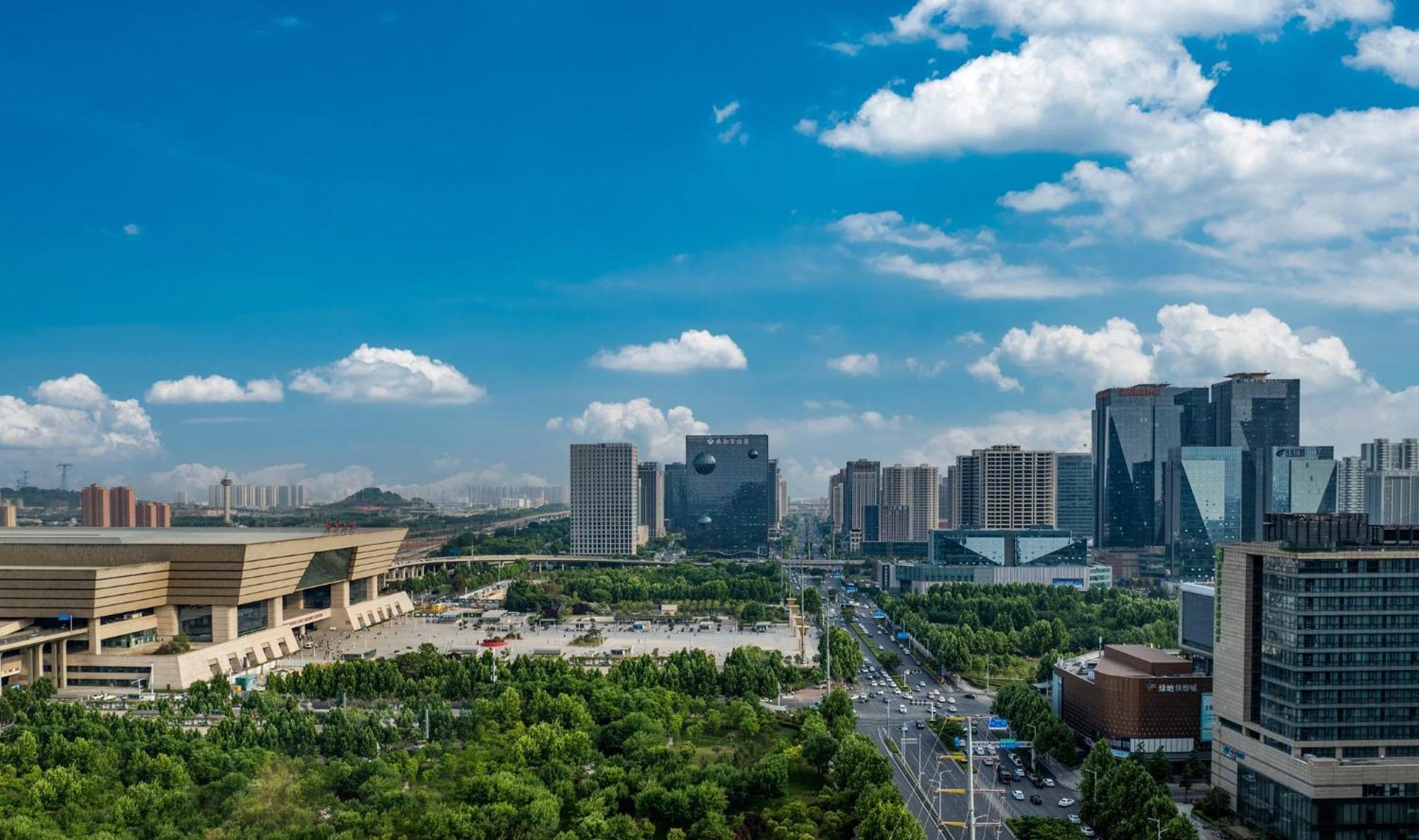 Holiday Inn Express Zhengzhou Zhengdong By Ihg Buitenkant foto